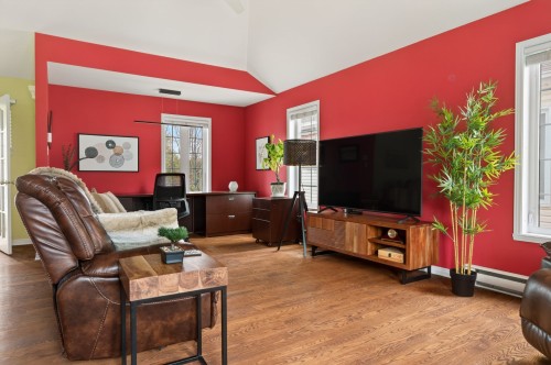 Living Room - 416 Rue De La Brise, Saint-Lin/Laurentides, QC - Indoor Photo Showing Living Room