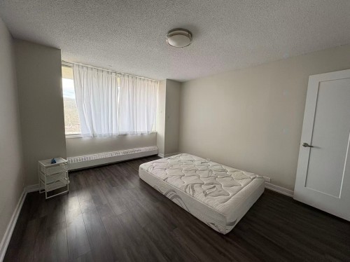 Chambre à coucher - 1909-4850 Ch. De La Côte-Des-Neiges, Montréal (Côte-Des-Neiges/Notre-Dame-De-Grâce), QC - Indoor Photo Showing Bedroom