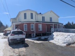 Façade - 