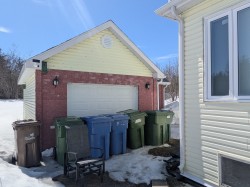 Garage - 