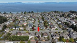 6404 Lasalle Rd Nanaimo, BC V9V 1N6