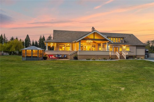 3816 Stuart Pl, Campbell River, BC 
