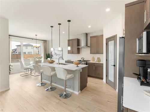 19 Englemann Cove, Winnipeg, MB 