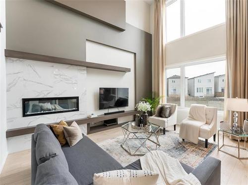 19 Englemann Cove, Winnipeg, MB 