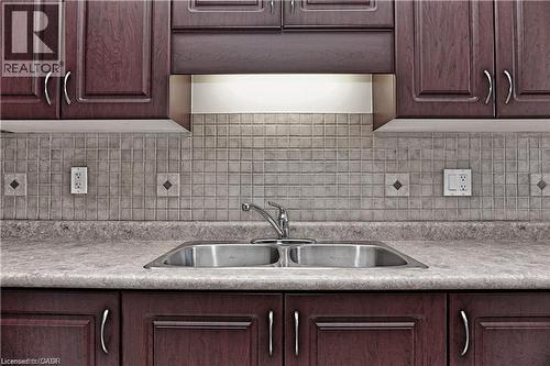 Image quality insufficient for description - 40 Madeleine Street, Kitchener, ON 