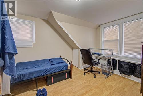 18 Norfolk Street N, Hamilton, ON - Indoor