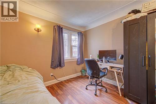 18 Norfolk Street N, Hamilton, ON - Indoor Photo Showing Other Room
