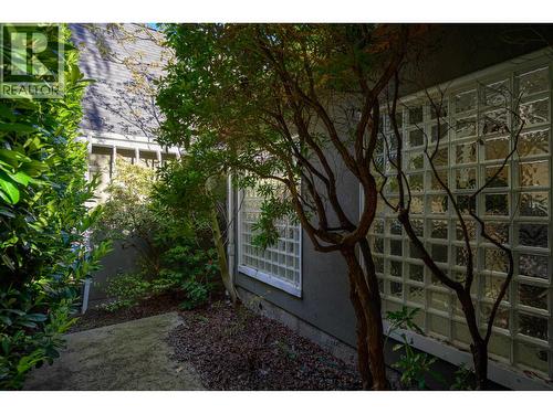 3335 Dunbar Street, Vancouver, BC 