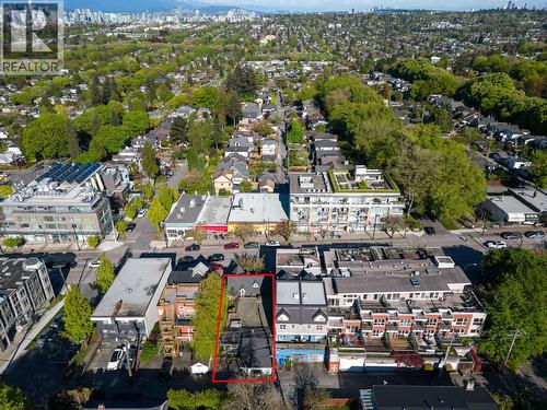 3335 Dunbar Street, Vancouver, BC 