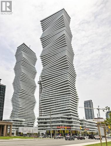 2408 - 3900 CONFEDERATION PARKWAY  Mississauga, ON L5B 0M3