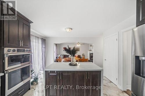 48 Nashville Circle, Hamilton, ON - Indoor Photo Showing Kitchen