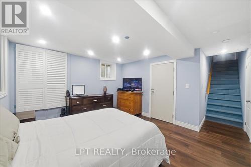 48 Nashville Circle, Hamilton, ON - Indoor Photo Showing Bedroom
