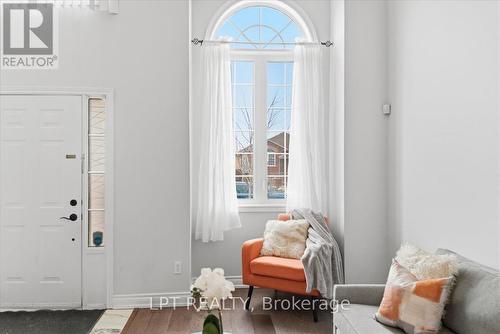 48 Nashville Circle, Hamilton, ON - Indoor Photo Showing Other Room