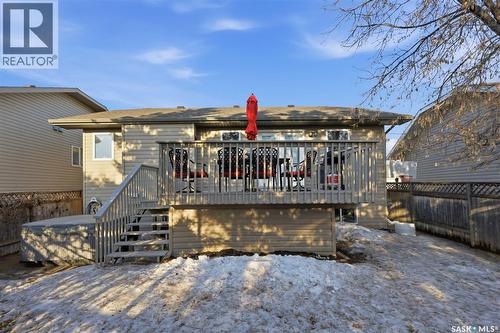 402 Overholt Crescent, Saskatoon, SK - Outdoor With Deck Patio Veranda
