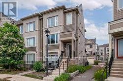 35 - 1 BECKENROSE COURT W Brampton, ON L6Y 6G2