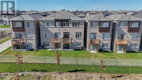 1195 Rexton Drive, Oshawa, ON 