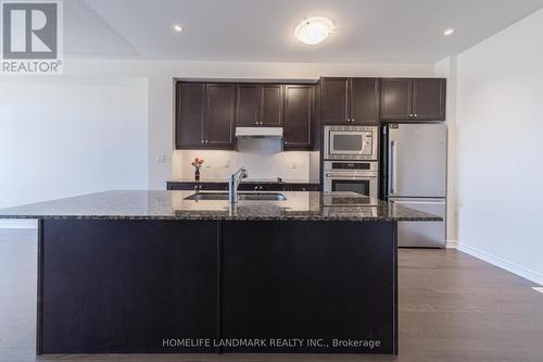 1195 Rexton Drive, Oshawa, ON 