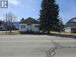 1501 Douglas Street Revelstoke, BC V0E 2S0