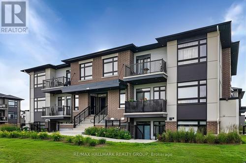 I - 300 TULUM CRESCENT  Ottawa, ON K2S 2Y4