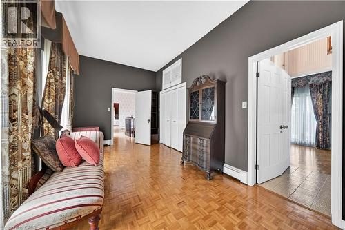 213 Stone Church Road W, Hamilton, ON - Indoor