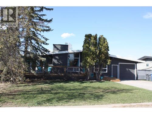 9516 113 AVENUE  Fort St. John, BC V1J 2W9