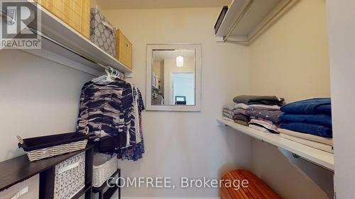 239 Hunterbrook Street, Ottawa, ON - Indoor Photo Showing Other Room