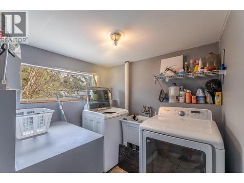 12009 Giants Head Road, Summerland, BC - Indoor Photo Showing Laundry Room