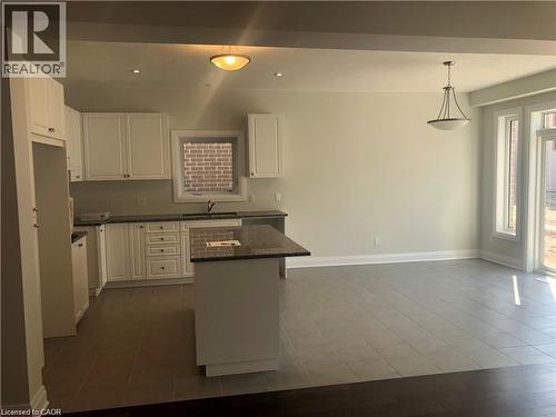 295 Chokecherry Crescent, Waterloo, ON - Indoor Photo Showing Kitchen With Double Sink
