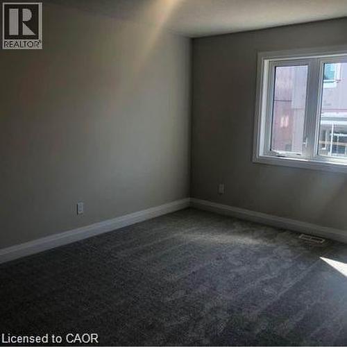 295 Chokecherry Crescent, Waterloo, ON - Indoor Photo Showing Other Room