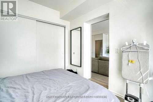 1306 - 1 Bloor Street E, Toronto, ON - Indoor Photo Showing Bedroom