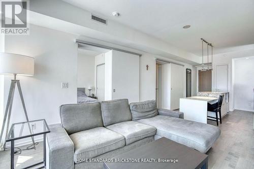1306 - 1 Bloor Street E, Toronto, ON - Indoor Photo Showing Living Room