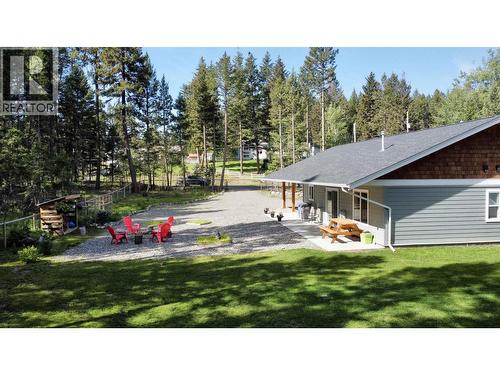 4985 Kyllo Road, 108 Mile Ranch, BC - Outdoor
