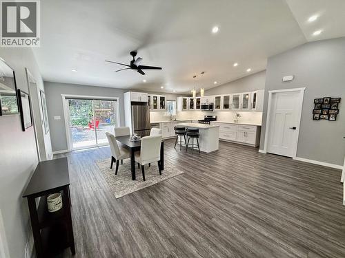 4985 Kyllo Road, 108 Mile Ranch, BC - Indoor