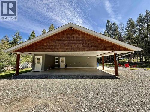 4985 Kyllo Road, 108 Mile Ranch, BC - Outdoor