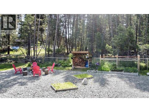 4985 Kyllo Road, 108 Mile Ranch, BC - Outdoor