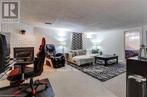 Bsmt - 1267 Hertel Crescent, Burlington, ON - Indoor