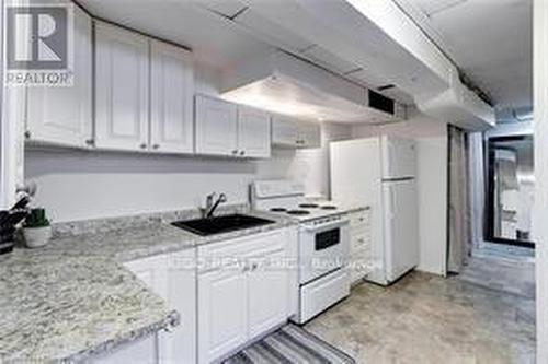 Bsmt - 1267 Hertel Crescent, Burlington, ON - Indoor Photo Showing Kitchen