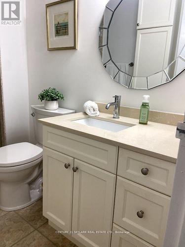 706 - 8 Lisa Street, Brampton, ON - Indoor Photo Showing Bathroom