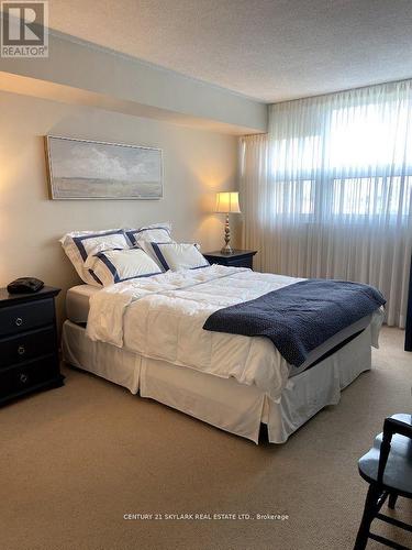 706 - 8 Lisa Street, Brampton, ON - Indoor Photo Showing Bedroom