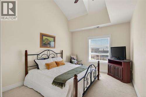 1550 Venetian Boulevard Unit# 310, Point Edward, ON - Indoor Photo Showing Bedroom