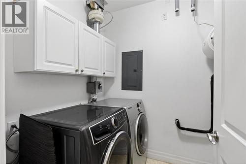 1550 Venetian Boulevard Unit# 310, Point Edward, ON - Indoor Photo Showing Laundry Room