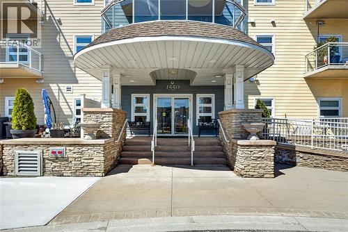 1550 Venetian Boulevard Unit# 310, Point Edward, ON - Outdoor With Balcony