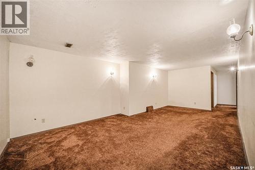 17 Churchill Drive, Saskatoon, SK - Indoor Photo Showing Other Room