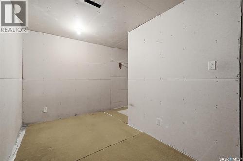 17 Churchill Drive, Saskatoon, SK - Indoor