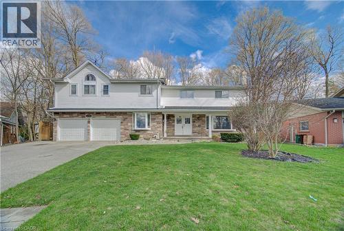 298 FERNDALE Place  Waterloo, ON N2J 3X9
