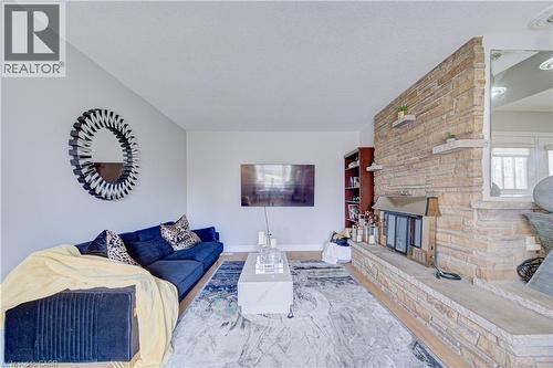 298 Ferndale Place, Waterloo, ON - Indoor Photo Showing Living Room With Fireplace