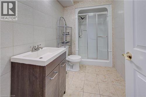 298 Ferndale Place, Waterloo, ON - Indoor Photo Showing Bathroom