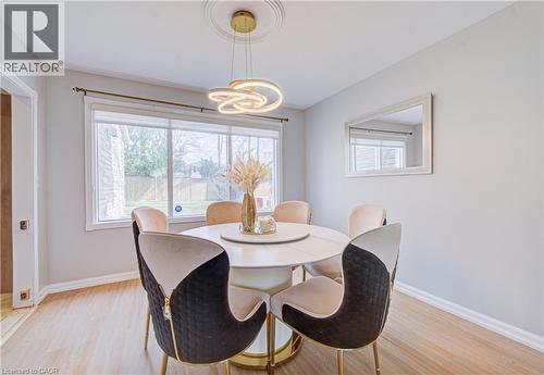 298 Ferndale Place, Waterloo, ON - Indoor Photo Showing Dining Room