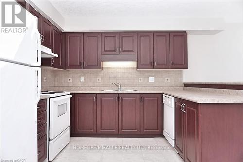40 Madeleine Street, Kitchener, ON 