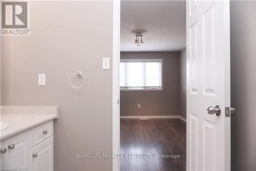 40 Madeleine Street, Kitchener, ON 